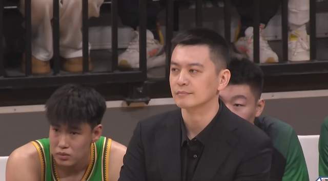 30分惨负广东！杨鸣回怼记者：不清楚你这个问题到底想表达什么？