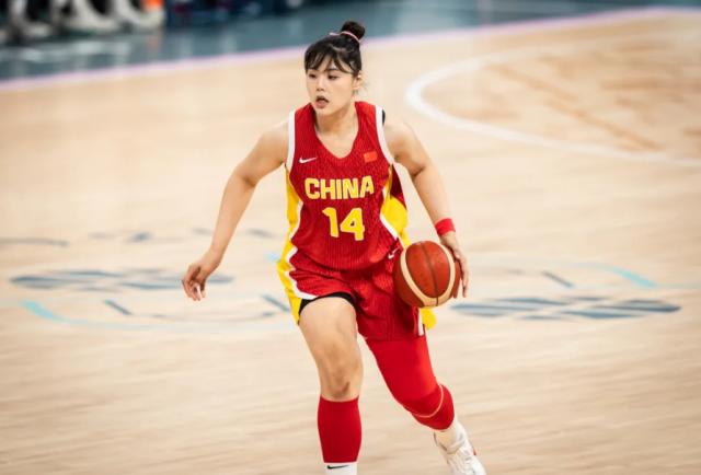 体育平台-中国女篮1分憾负西班牙！一个失误接着一个失误