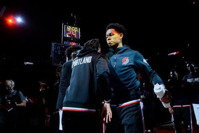 官方入口-利拉德倒下7胜4负！开拓者是时候换一种活法了？